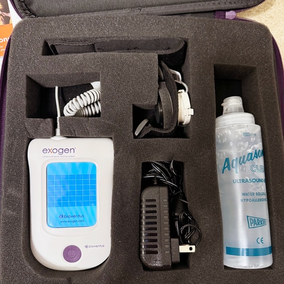 EXOGEN BIOVENTUS Ultrasound Bone Healing Growth Stimulator Complete, Sterilized - Picture 1 of 7